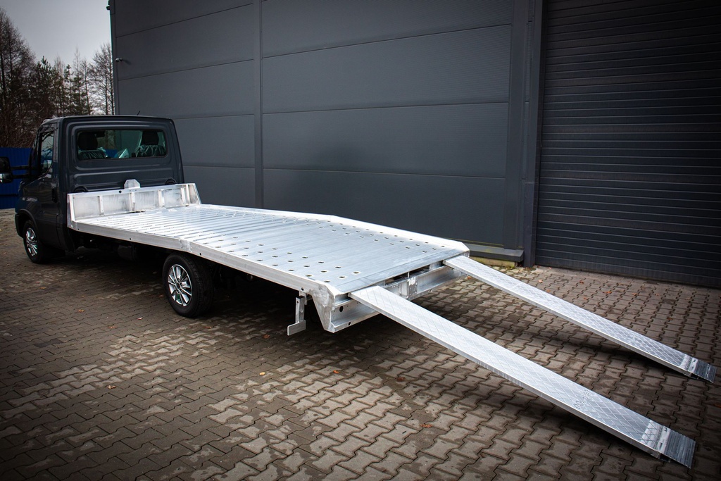 Aluminium Welded autotransporter/roadassistance platform